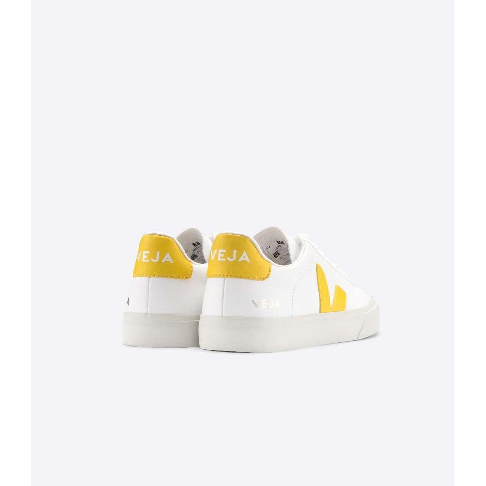 Veja CAMPO CHROMEFREE Men's Low Tops Sneakers White/Yellow | CA 205HAP